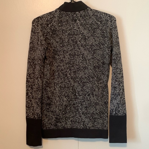 Lululemon Athletica Rest Less Black & White 1/2 Zip Women’s Long Sleeve Size 4 - Picture 5 of 7